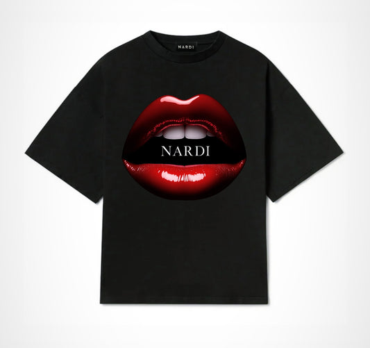 NARDI RED LIPS TEE