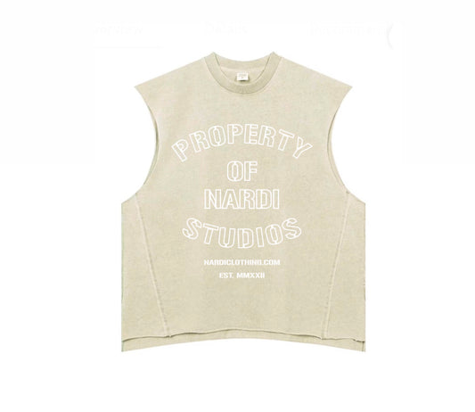 BEIGE “PROPERTY OF NARDI STUDIOS” VINTAGE SLEEVESLESS